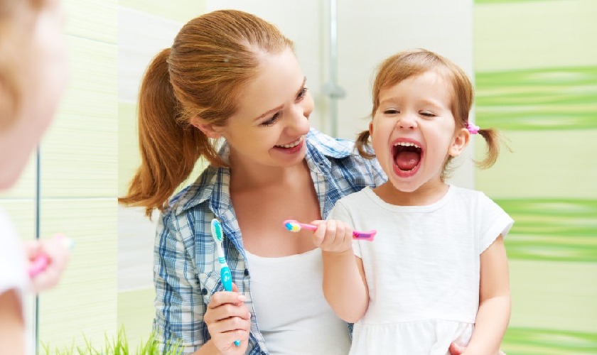 Chăm sóc răng miệng cho bé là rất quan trọng