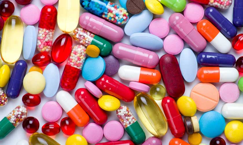 Kháng sinh Tetracyclin là nguyên nhân phổ biến gây vàng răng