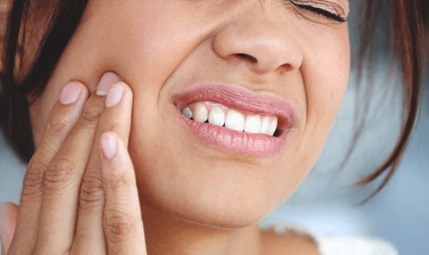 Sâu răng khiến nhiều người cảm thấy đau nhức, khó chịu