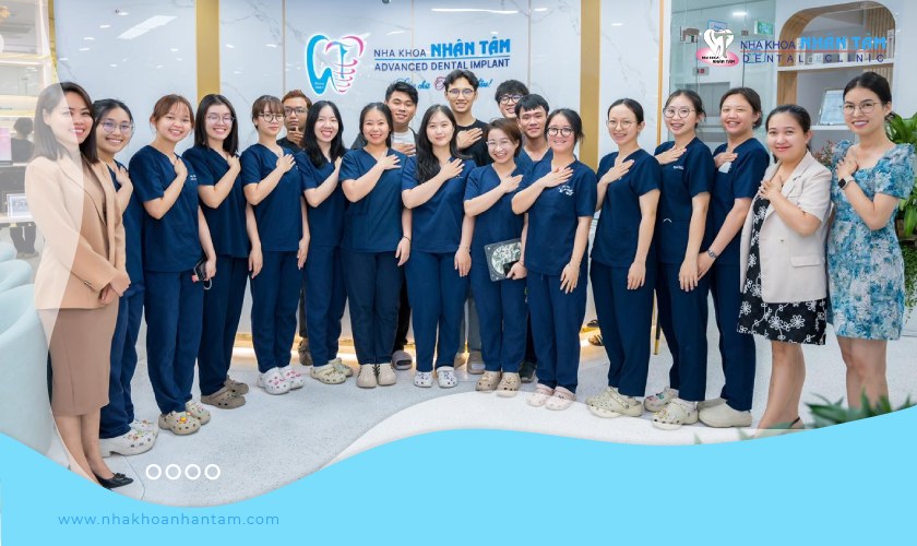 Tổng kết chương trình kiến tập sinh viên HIU tại Nhân Tâm