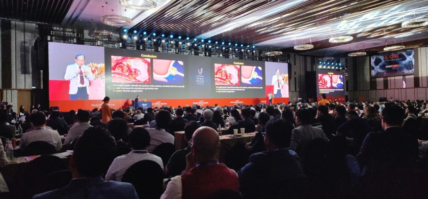 TS.BS Võ Văn Nhân báo cáo