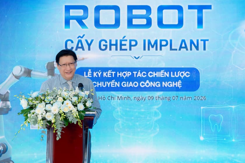 Hình: PGS. TS. Lê Hoài Quốc