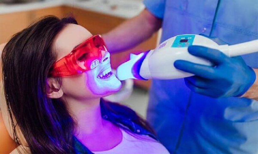 Làm trắng răng tại trung tâm nha khoa uy tín không gây hại cho sức khỏe