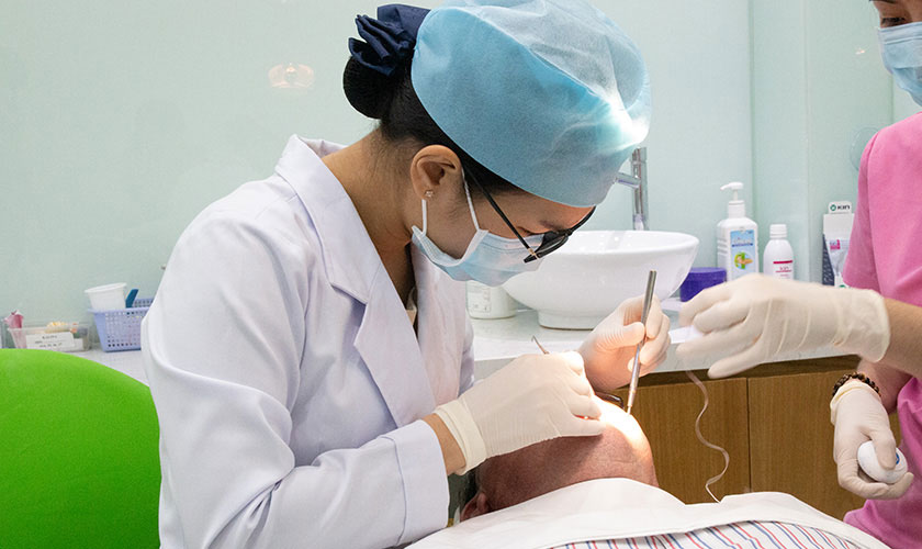 Cách chăm sóc răng miệng để không bị ê buốt răng