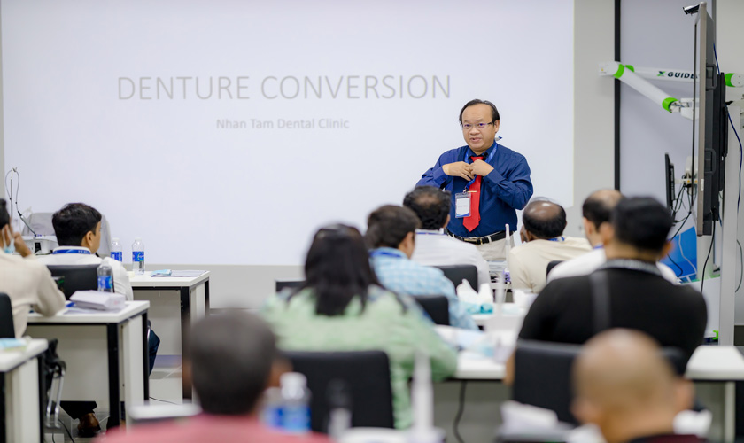 Ngày đầu tiên Workshop Graftless Solutions In Implant Full Mouth Rehabilitation