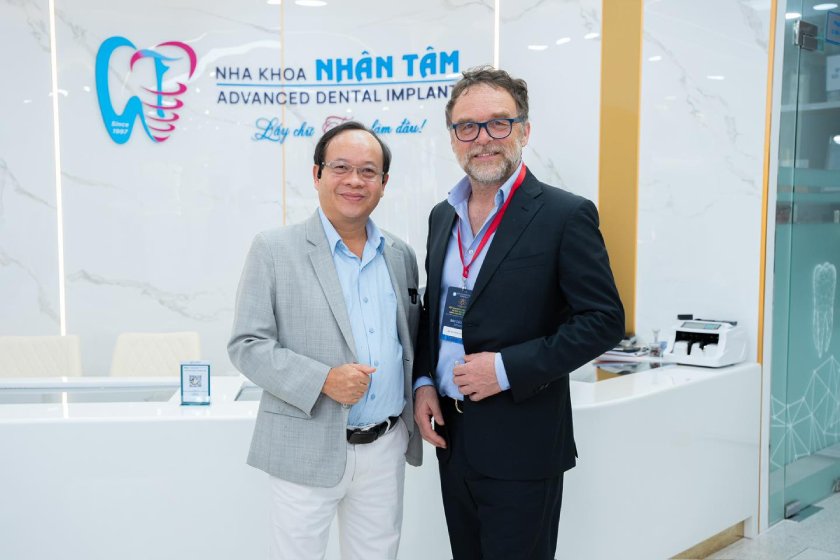 TS.BS Võ Văn Nhân - “Ươm mầm” tài năng nha khoa Việt