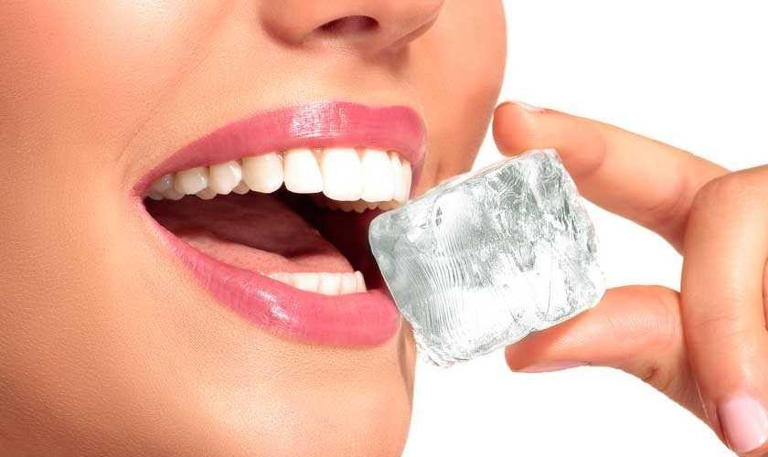 Nên tránh những thực phẩm quá dai cứng sau khi trám răng