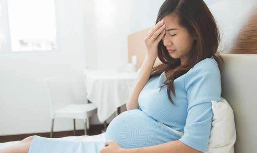 Bà bầu bị viêm nướu răng có nguy hiểm không? 