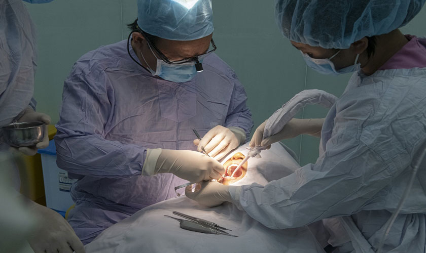 Điều trị bệnh viêm nha chu hiệu quả tại Nha khoa Nhân Tâm